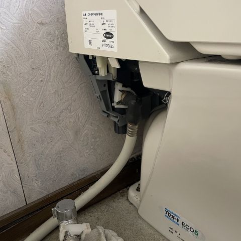 小さな水漏れも見逃さず、安心して使えるトイレへ。 アイキャッチ画像